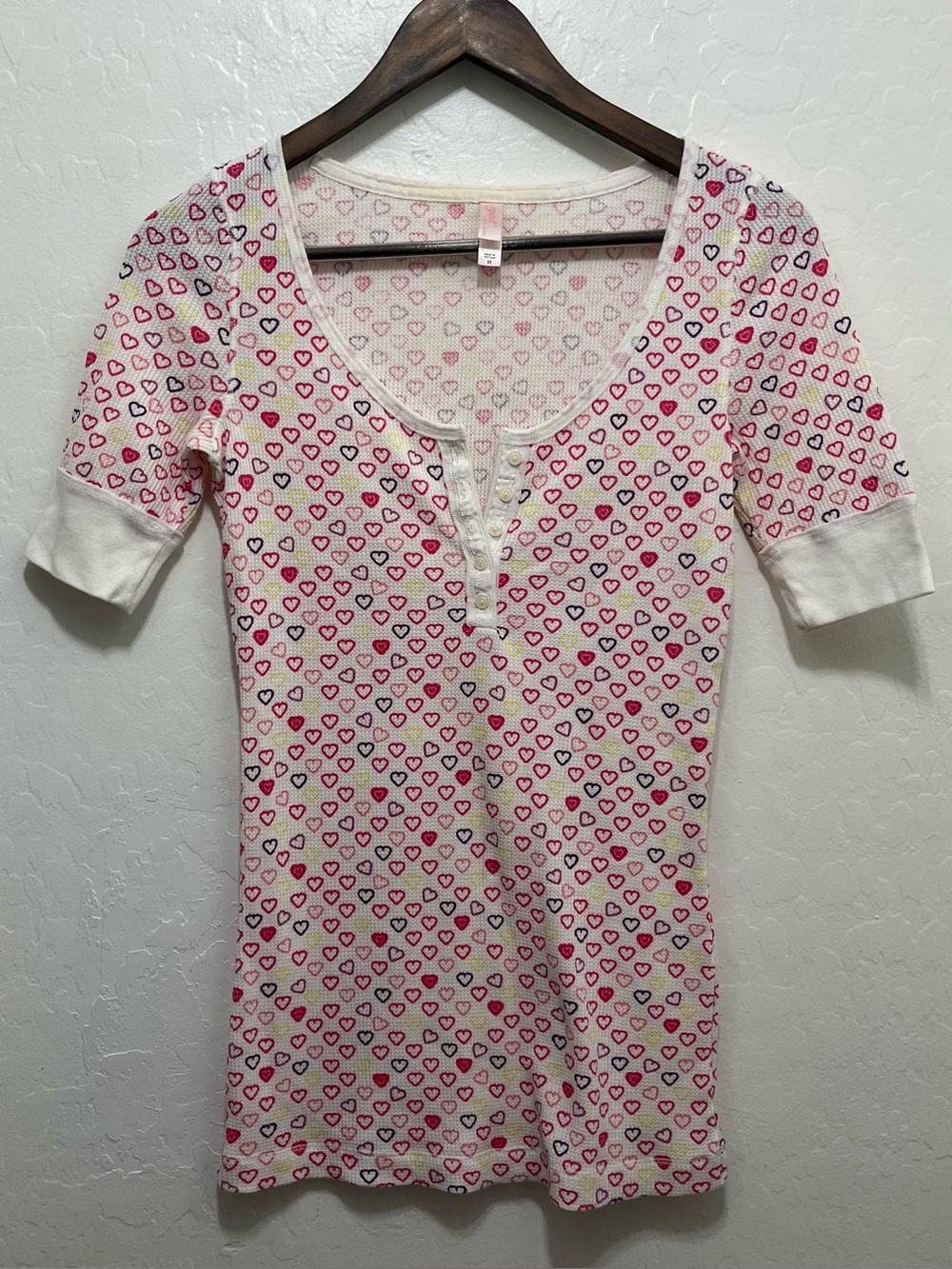 Y2K Victoria's Secret Pout Thermal Henley Top Heart Print Coquette M